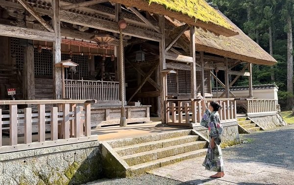 摩氣神社.jpg