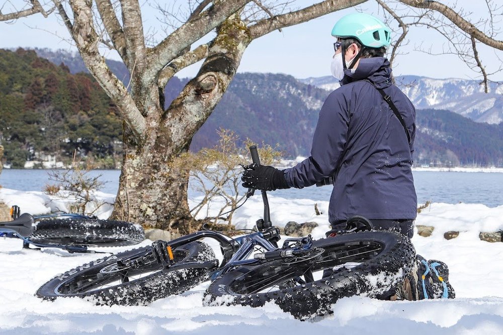 余呉湖スノーサイクリング