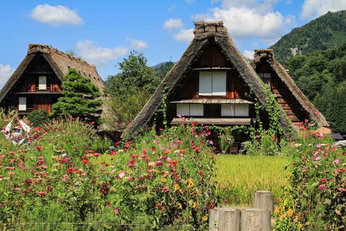 【岐阜県】茅葺き屋根の合掌造り群 世界遺産白川郷を目指すサイクリングコース.jpg