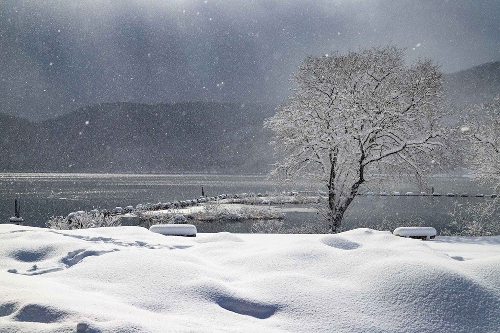 一周6.8km余呉湖一周サイクリング～わかさぎ×雪のすすめ～