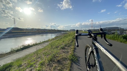 伊丹空港千里川土手までサイクリング