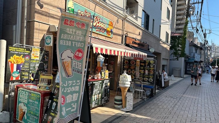 神奈川県江ノ島商店街１.jpg