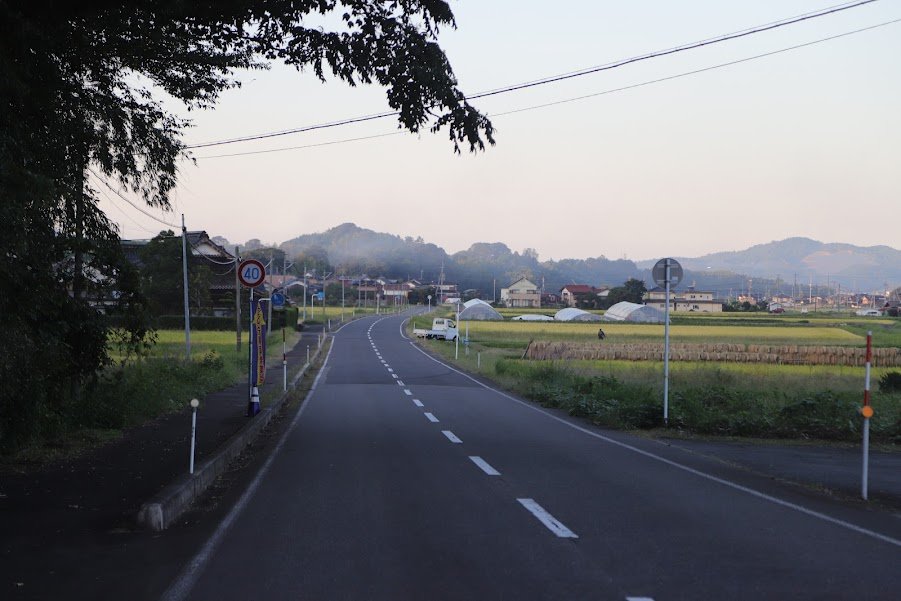 旧国鉄倉吉線跡のレールを目指す　真庭市～倉吉市山岳サイクリングコース